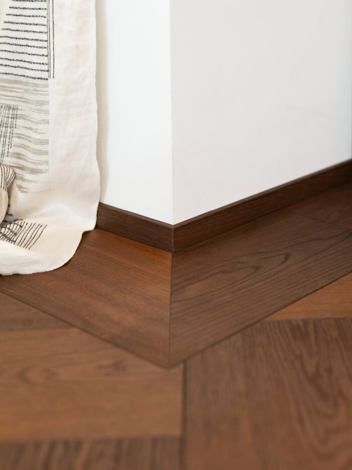 Odermatt Holzprofile Produkte Sockelleisten